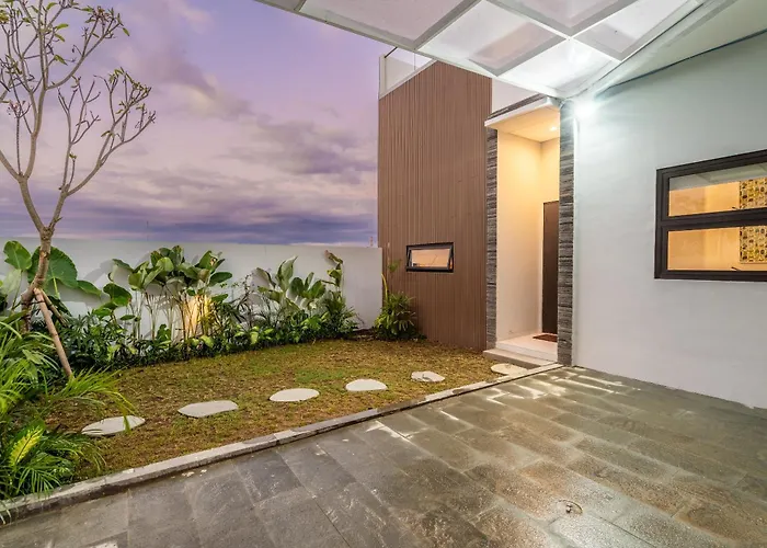 The Peak - 2br Luxury Hill Villa *