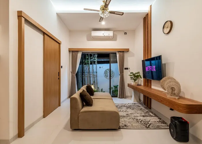 The Peak - 2br Luxury Hill